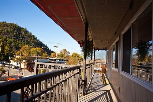 The Classic Horseshoe Bay Motel 웨스트 밴쿠버 외부 사진