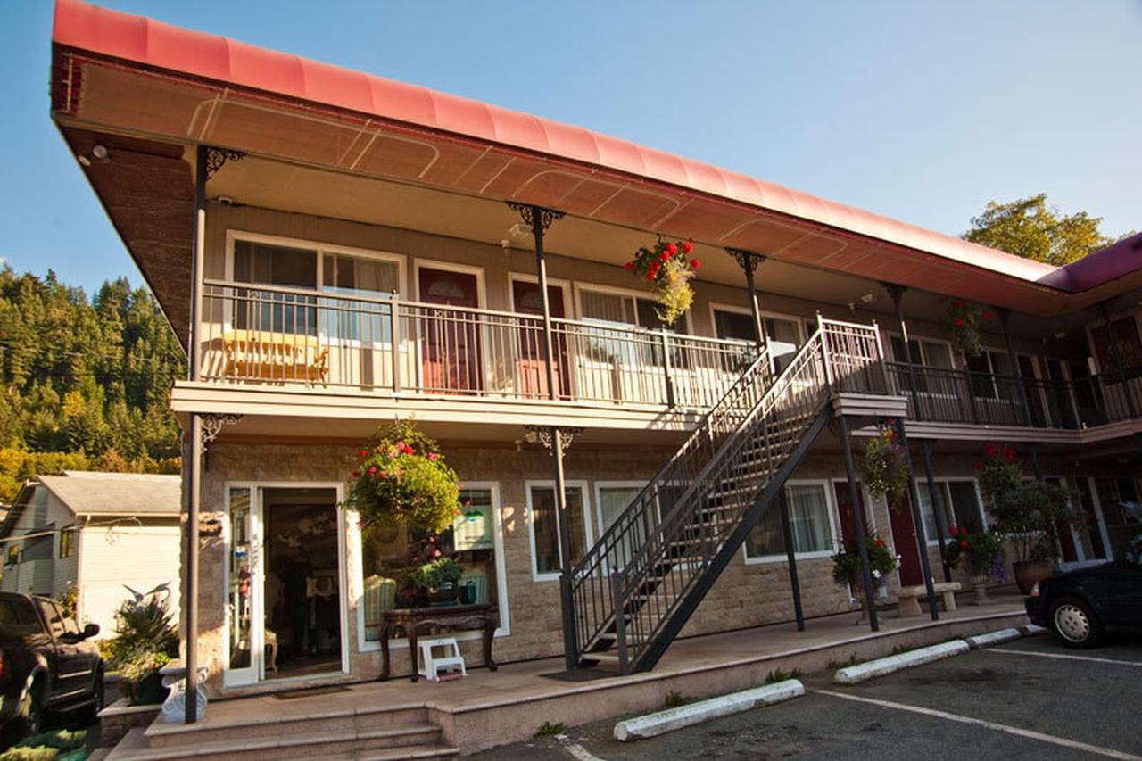 The Classic Horseshoe Bay Motel 웨스트 밴쿠버 외부 사진
